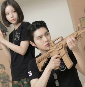 707 블랙 면티셔츠